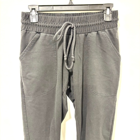 Free People Movement Black Jogger Sweatpants Drawstring Athleisure Active Lounge - Picture 2 of 10